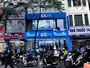 siêu hời.cho thuê mbkd phố trần quốc vượng.diện tích 80m2 x 3 tầng,mặt tiền 7m,giá thuê 30tr/ tháng