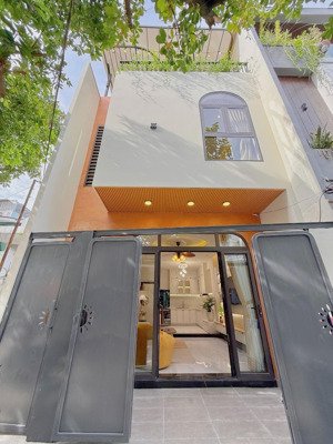 bán nhà đẹp kiệt ôtô 5m đường điện biên phủ full nội thất đầy đủ .