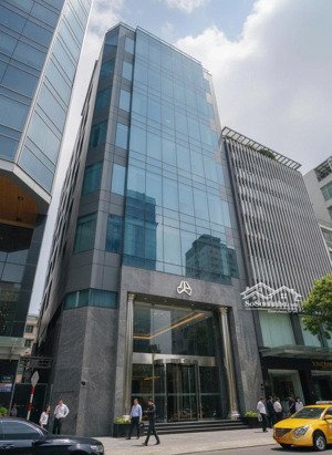 toà nhà hoàng hoa thám - dt: 15x40 - tổng 3100m2 - hầm 8 tầng - giá thuê: 700tr net