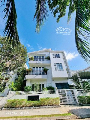 biệt thự biển nha trang 25 tỷ - 180m2 5 phòng ngủ - thiết kế sân vườn hiện đại