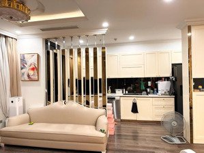 bán cc 2pn, 2wc ở nguyễn sơn, bồ đề, long biên, 9,5 tỷ, 100m2 chính chủ bao đẹp