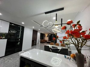 bán căn hộ cc new skyline, văn quán, hà đông,giá:12,15 tỷ, diện tích:147,41m2, giá ưu đãi