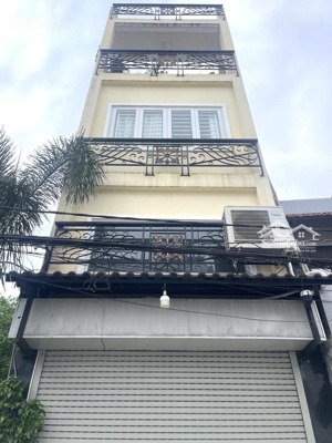 nhà 3 tầng sát phạm văn đồng-tttm gigamal- xe hơi đỗ cửa chỉ 5xty