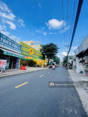 hiếm có khó tìm mặt tiền kinh doanh 5x18m vuông a4 chỉ 10.4tỷ còn tl