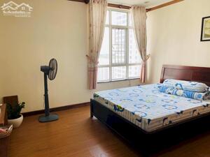 Cần bán gấp căn hộ Conic Garder , Dt 56m2, 2phòng ngủ , 1wc, nhà rộng thoáng mát, có sổ hồng, giá bán 1.99 tỷ .Xem nhà liên hệ Vân 0908726719