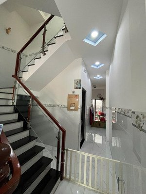 bán nhà hẻm xe hơi đường tây thạnh q tân phú 4x14.5m 2 lầu