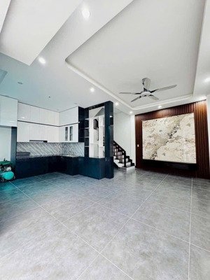 bán nhà lê đức thọ - nhà mới 6 tầng - ô tô gần nhà - full nội thất - giá 7,x tỷ