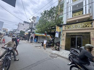 nhà mới mặt tiền kinh doanh đường bình trị đông