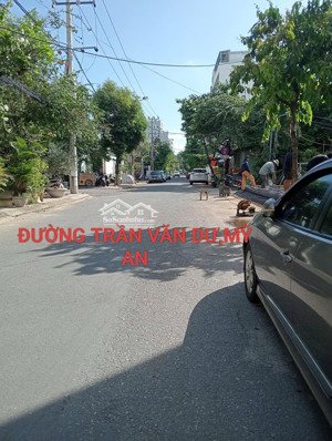 bán lô góc 2 mặt tiền phố tây trần văn dư mỹ an cách biển 100m, giá rẻ hơn thị trường 10%