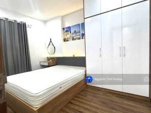 cần bán hei tower, 156m2 thiết kế 3pn - 2wc, bc đông nam, full đồ, sổ đỏ, lh , giá 12 tỷ