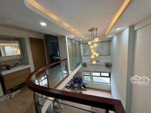 bán căn duplex esto 3pn2wc, đã hoàn thiện, full nội thất, sổ hồng sẵn. lh xem nhà 