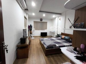 nhà đẹp hoàng hoa thám - lô góc - ngõ nông rộng - kinh doanh nhỏ - giá đẹp