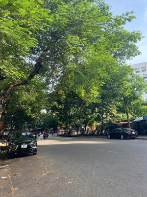 125m đất mặt tiền 6,5m giá chỉ 18,9 tỷ oto vào nhà