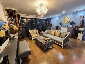 bán căn hộ 3pn 2wc 135m2 view thoáng, full nội thất cao cấp tại chung cư iris garden trần hữu dực