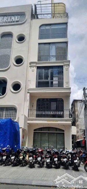 cho thuê nhà góc 2mt 40a trần cao vân, khu vực sầm uất tt quận 3, 4 lầu có thang máy, 140tr/tháng