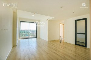 giá siêu hấp dẫn căn 4.7 nhìn hướng sông mát mẻ nhà mới 100%