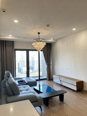 cho thuê cc sky park residence, tôn thất thuyết 128m, 3 ngủ, full đẹp, 26 triệu.lh 