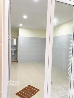 nhà đường trần thị trọng, gần chợ phạm văn bạch, 5,6x7m, shr