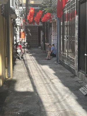 siêu phẩm dương nội - hà đông * 40m2 * 4tầng * 5.8tỷ * nhà dân xây chắc chắn * khu ít nhà bán .