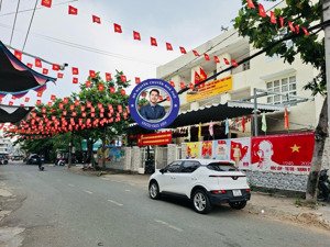 quận 6 lô v cư xá phú lâm d 50m ngang 3.6m 2 tầng hẻm 7 chỗ vào tận nhà giá 6.7 tỷ