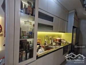 gấp! mặt phố long biên 2, 2 thoáng, kinh doanh sầm uất, 65m2, 4 tầng, cho thuê 12tr/ tháng 1 góc t1