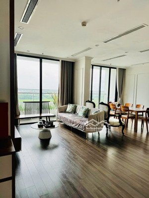 cho thuê căn hộ 4 phòng ngủ 4 vệ sinh tại vinhomes symphony, tránh bão giá chỉ hơn 30triệu