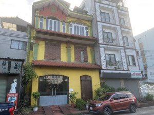 nhà mặt phố sầm uất, thuận lợi kinh doanh spa, mini mart, văn phòng kết hợp nhà ở, quán ăn, shop
