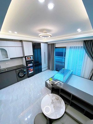 nhà đẹp dòng tiền hoàng mai 50m, 7 tầng, mt 4.3 m, giá 15 tỷ.