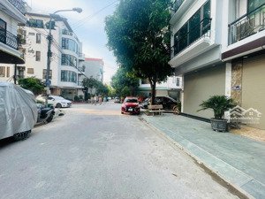 vip khu tdc tu hoàng -xuân phương ,phân lô liền kề 6 tầng thang máy full đồ đẹp chỉ từ 13 tỷ