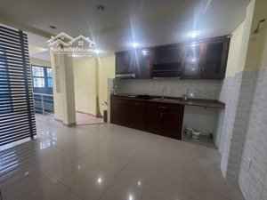 bán nhà 3 tầng trống ở ngay nguyễn tiểu la, phường 8, quận 10 diện tích: 37.6m² (4.4m x 8.6m)