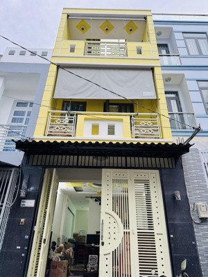 chỉ một căn duy nhất, bùi tư toàn ngay bến xe miền tây, an lạc, bình tân ,3 tầng, hẻm ô tô, 4 tỷ..