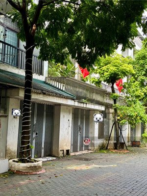 nhà phân lô kđt ao sào- vị trí vàng-70m2-19,3 tỷ-kinh doanh đỉnh cao