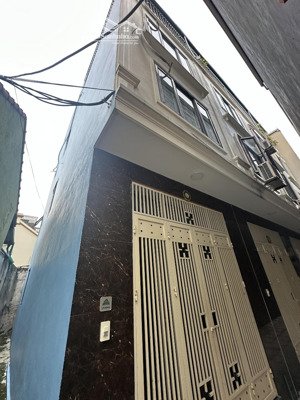 sát 21b, bích hoà, 30m, 4 tầng, 3,8 tỷ