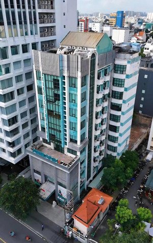 siêu phẩm mt hai bà trưng tòa nhà 10 tầng, 20x35m, hđt 1.8 tỷ/tháng