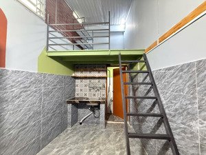 dupex gác cao gần phạm văn chiêu chợ thạch đà có wc riêng