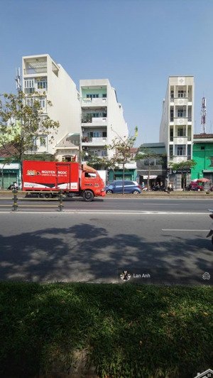 giảm mạnh 700tr cần bán căn hộ chung cư võ văn kiệt, p.13, q5 - dt lớn hơn 100m2