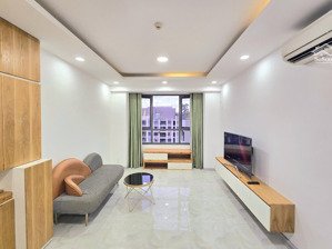 cho thuê cc đẹp tại the gold view, 18 triệu, 66m2, 2pn, 1wc, q4, hcm