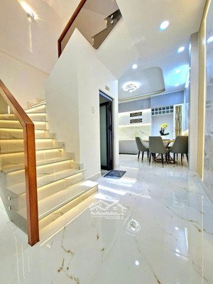 bán nhà mới huỳnh tấn phát q7 60m² 4pn shr hoàn công cạnh phú mỹ hưng, giá 6.79 tỷ tl