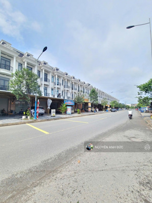 nhà mt nguyễn thị khắp 4x20- chỉ 6.8 tỉ kinh doanh buôn bán sầm uất. nhanh tay liên hệ