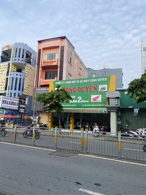 hàng mới ra mặt tiền vườn lài-dt: 11x18m. vị trí đẹp, chỉ 31 tỷ siêu rẻ