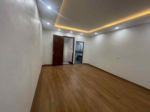 bán gấp nr 33m2, 5 tầng, 3pn, 4wc tại đại mỗ, nam từ liêm, hà nội giá thỏa thuận