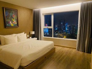 chủ nhà bán gấp ch 2pn-2wc, nội thất cao cấp. view thành phố-pháo hoa. giá chỉ 3 tỷx. lh 