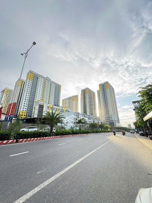 đất đẹp sát đường thống nhất giá 4 tỷ 150 triệu tl