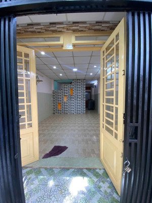 cho thuê nhà nguyên căn 4 phòng ngủ có nội thất ở nơ trang long bình thạnh