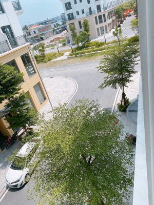 cho thuê nhà nguyên căn ở lâu dài ở centrer riverside thanh hóa, đối diện vinhome