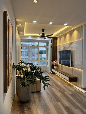 bán căn hộ sky garden, 2pn2wc full nội thất, nhà đẹp, hỗ trợ vay ngân hàng