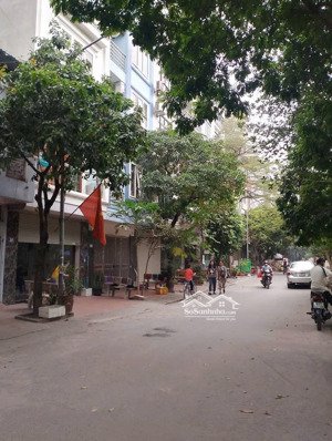 rẻ nhất kđt văn khê -- nhà dân đẹp không lỗi -- view siêu thoáng -- giá ngon