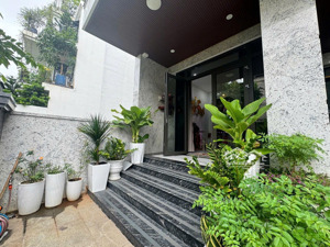 chỉ 60tr/tháng cho thuê biệt thự sài gòn mystery villas quận 2 - ngay ubnd quận 2