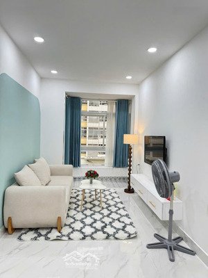 cho thuê căn hộ sky garen , 3pn2wc, full nội thất, nhà mới, thoáng mát