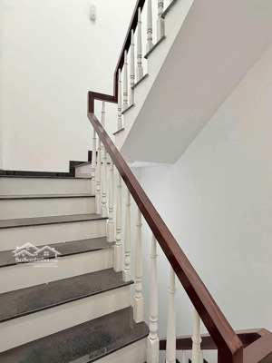 gấp - nhà 4 lầu, hẻm oto đỗ cửa, 61m² (4x15.3, hậu 4.02m), 50m ra lê văn thọ, chỉ 7.25 tỷ có sổ